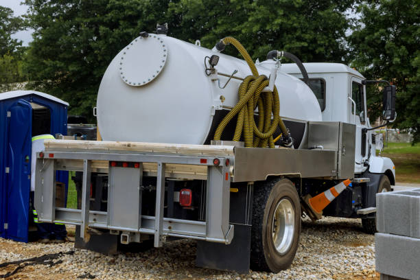 Affordable portable toilet rental in Lakes East, CT